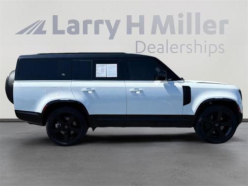 2024 Land Rover Defender P400 X-Dynamic SE