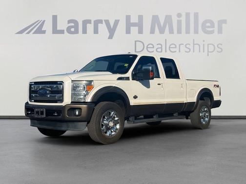 White Platinum Tri-Coat Metallic 2016 Ford F-350 King Ranch