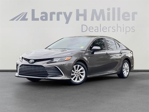 2021 Toyota Camry LE