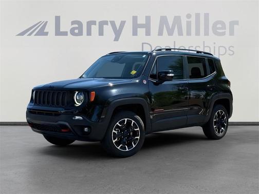 2023 Jeep Renegade Trailhawk