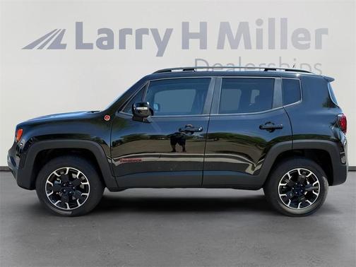 2023 Jeep Renegade Trailhawk
