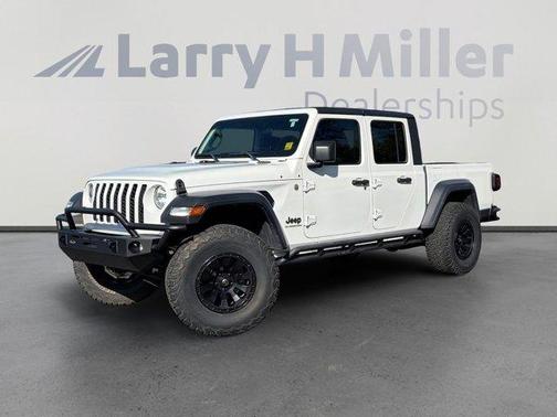 Bright White Clearcoat 2020 Jeep Gladiator Sport