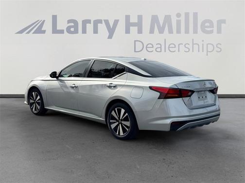 2021 Nissan Altima 2.5 SV