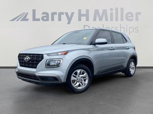 2021 Hyundai VENUE SE