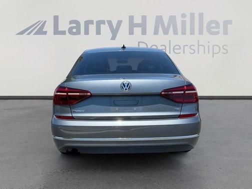 2019 Volkswagen Passat 2.0T Wolfsburg