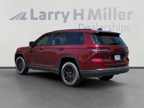 2025 Jeep Grand Cherokee L Laredo