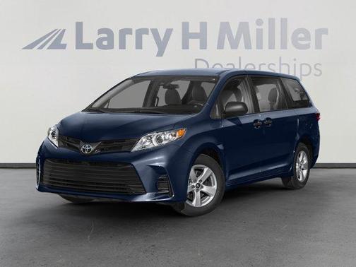 2020 Toyota Sienna XLE