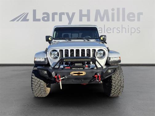 2022 Jeep Gladiator Sport