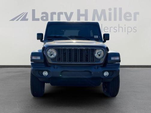 Granite Crystal Clearcoat Metallic 2026 Jeep Wrangler Sport