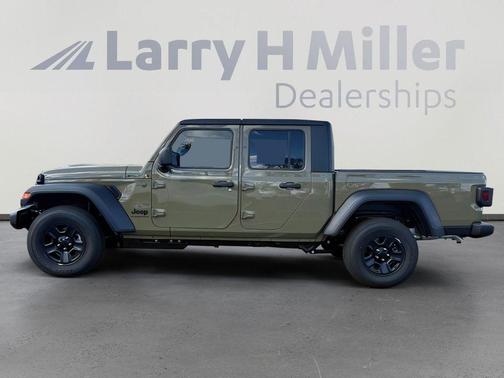 2026 Jeep Gladiator Sport