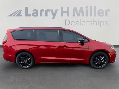 2026 Chrysler Pacifica Limited