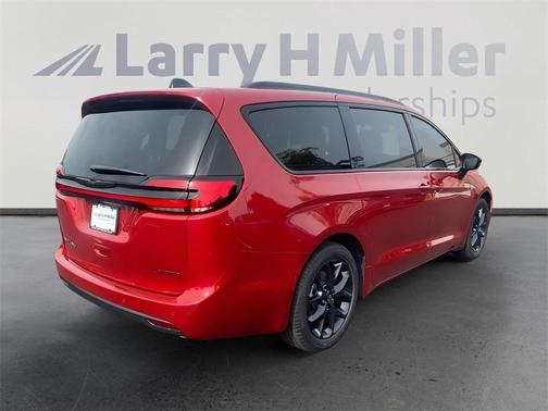 2026 Chrysler Pacifica Limited