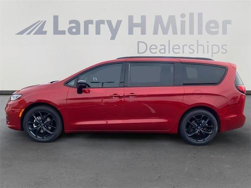 2026 Chrysler Pacifica Limited