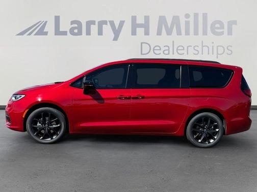 2026 Chrysler Pacifica Limited