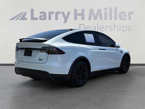 2023 Tesla Model X Plaid