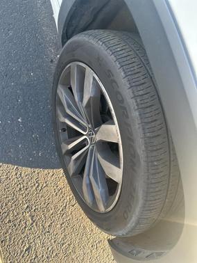 2020 Volkswagen Atlas Cross Sport 3.6L V6 SEL Premium R-Line