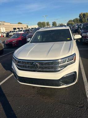 2020 Volkswagen Atlas Cross Sport 3.6L V6 SEL Premium R-Line