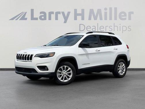 Bright White Clearcoat 2022 Jeep Cherokee Latitude Lux