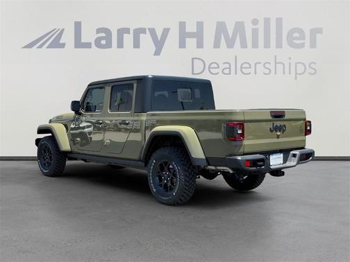 2025 Jeep Gladiator Sport