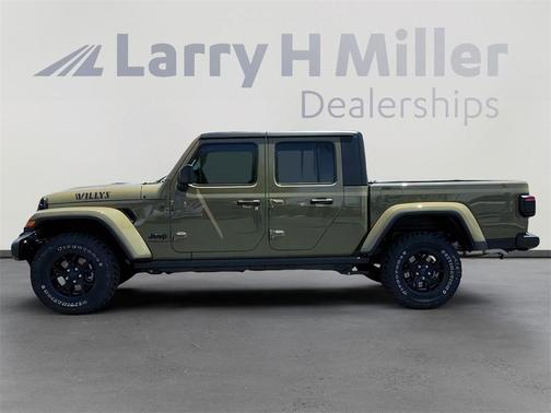 2025 Jeep Gladiator Sport