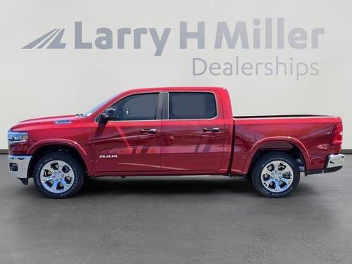 Molten Red Pearlcoat 2026 RAM 1500 Big Horn