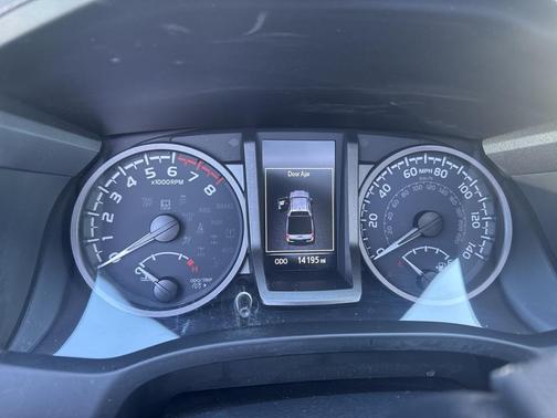 2023 Toyota Tacoma TRD Off Road