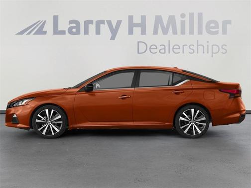 2022 Nissan Altima 2.0 SR