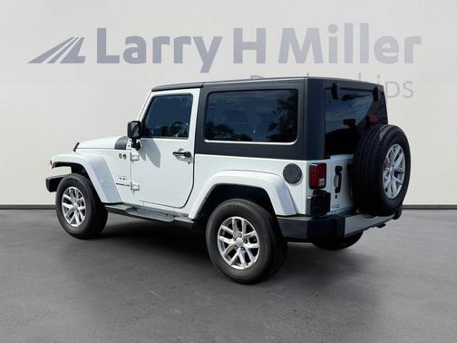 2017 Jeep Wrangler Sahara