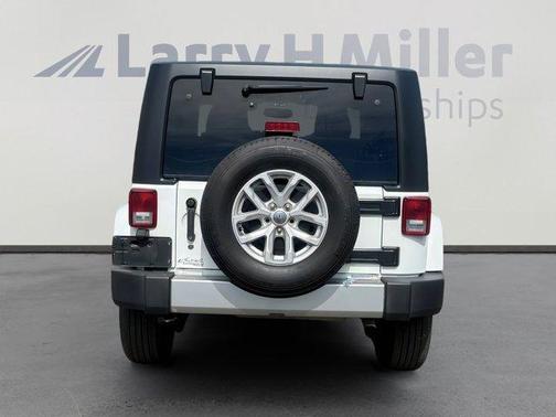 2017 Jeep Wrangler Sahara