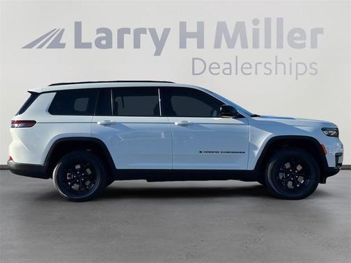 2025 Jeep Grand Cherokee L Laredo