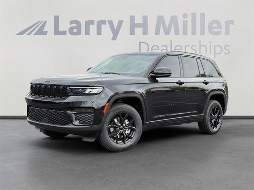 2025 Jeep Grand Cherokee Laredo