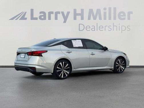 2020 Nissan Altima 2.5 SR