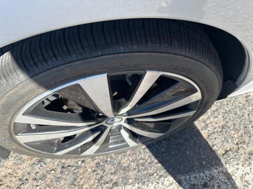 2020 Nissan Altima 2.5 SR