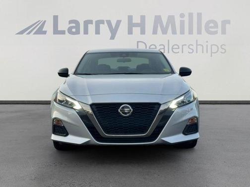 2020 Nissan Altima 2.5 SR
