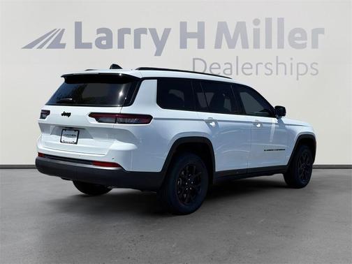 2025 Jeep Grand Cherokee L Laredo
