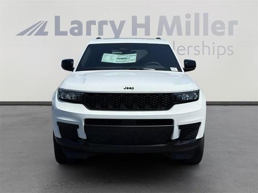 2025 Jeep Grand Cherokee L Laredo