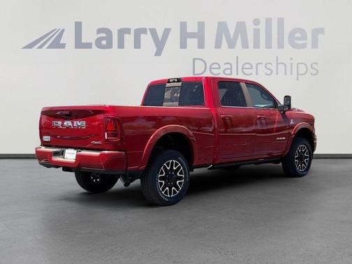 Molten Red Pearlcoat 2026 RAM 2500 Limited