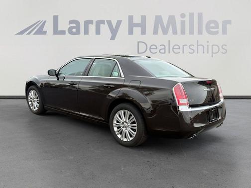 2013 Chrysler 300 Base