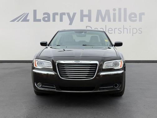 2013 Chrysler 300 Base