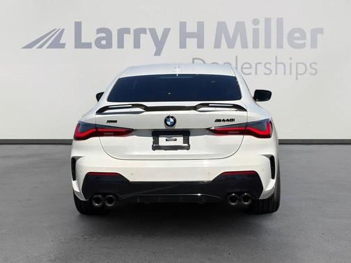 Alpine White 2021 BMW M440 i xDrive