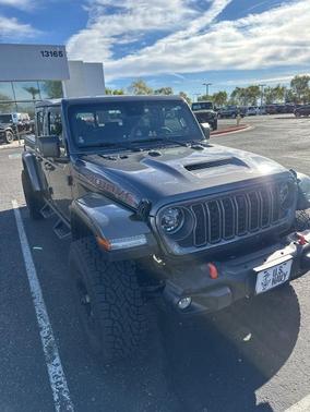 2025 Jeep Gladiator Mojave