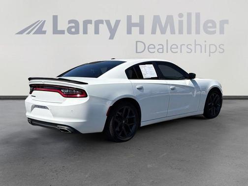 White Knuckle Clearcoat 2021 Dodge Charger SXT