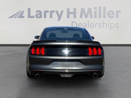 2017 Ford Mustang V6