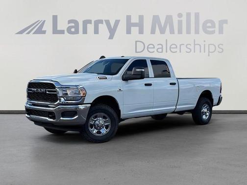 Bright White Clearcoat 2024 RAM 2500 Tradesman