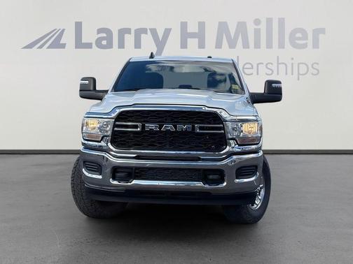 Bright White Clearcoat 2024 RAM 2500 Tradesman