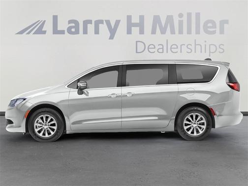 2021 Chrysler Voyager LXI
