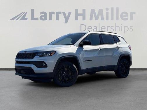 Silver Zynith 2026 Jeep Compass Latitude