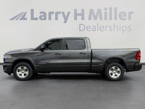 Granite Crystal Clearcoat Metallic 2026 RAM 1500 Big Horn