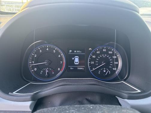 2020 Hyundai KONA SEL