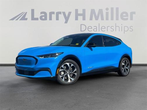 2022 Ford Mustang Mach-E Premium